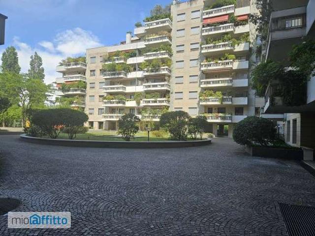 Appartamento arredato con terrazzo Chiesa rossa, cermenate, ripamonti