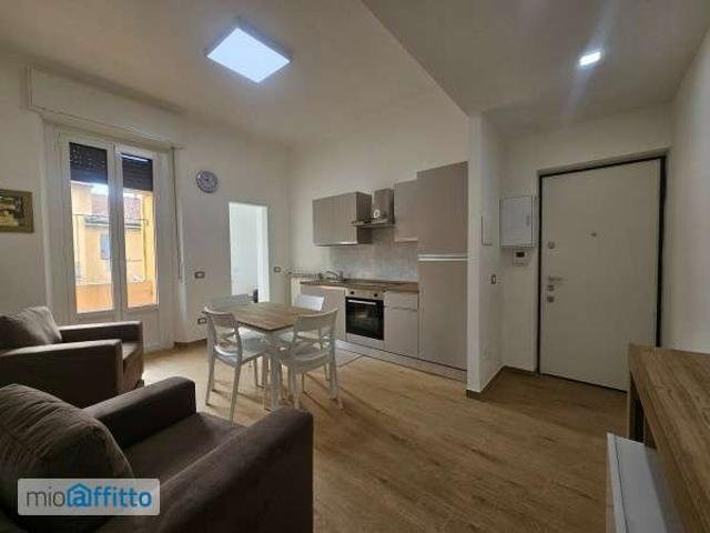 Appartamento arredato con terrazzo Chiesa rossa, cermenate, ripamonti