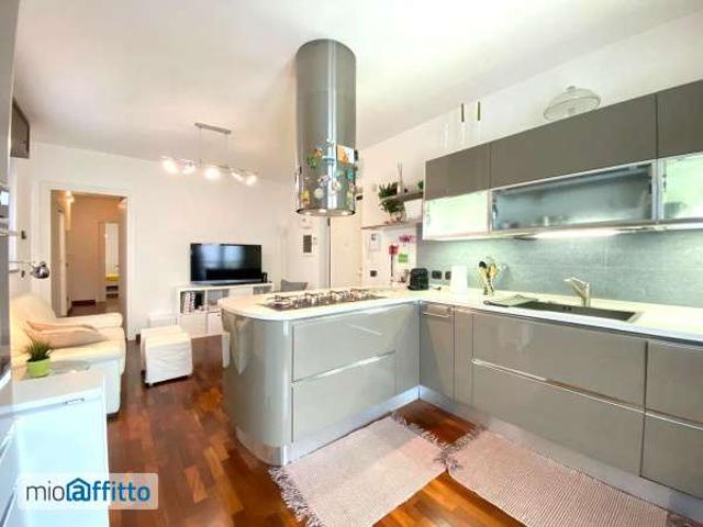 Appartamento arredato con terrazzo Chiesa rossa, cermenate, ripamonti