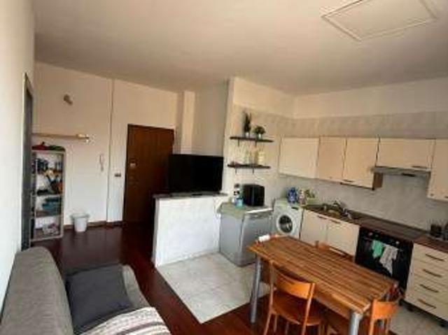 Appartamento arredato con terrazzo Chiesa rossa, cermenate, ripamonti