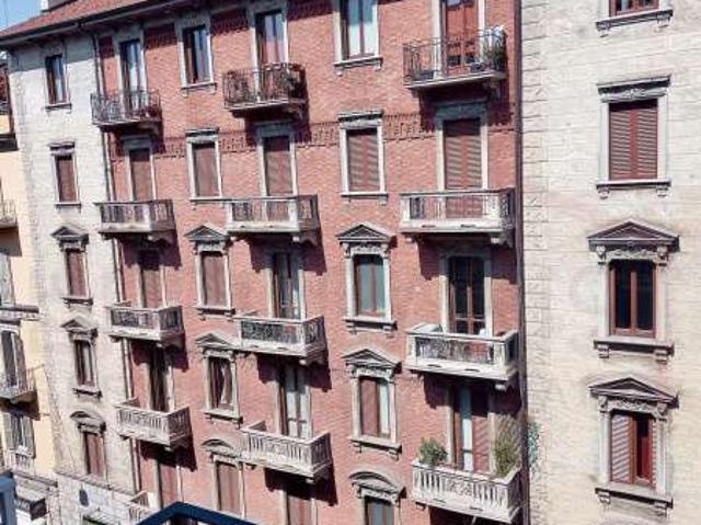 Appartamento arredato con terrazzo Cit turin