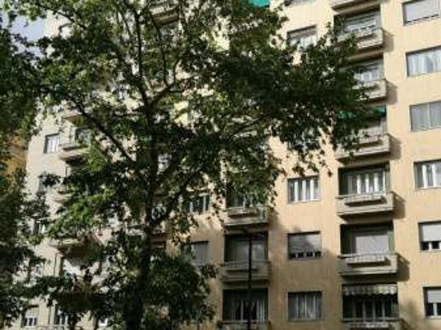 Appartamento arredato con terrazzo Cit turin