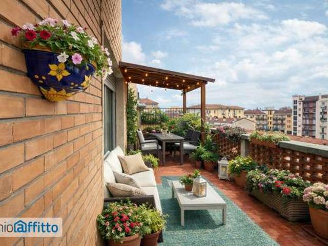 Appartamento arredato con terrazzo Città studi, lambrate, udine, loreto