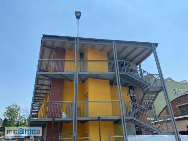 Appartamento arredato con terrazzo Città studi, lambrate, udine, loreto