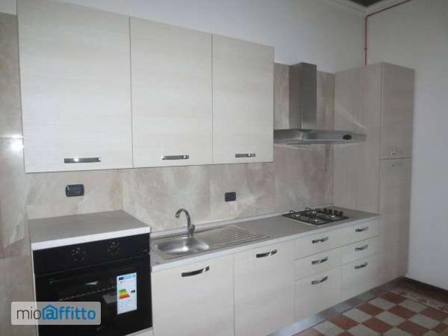 Appartamento arredato con terrazzo Città studi, lambrate, udine, loreto