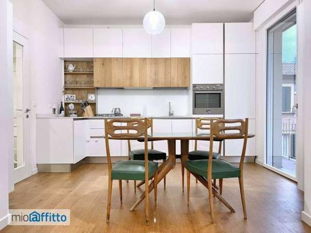 Appartamento arredato con terrazzo Colli