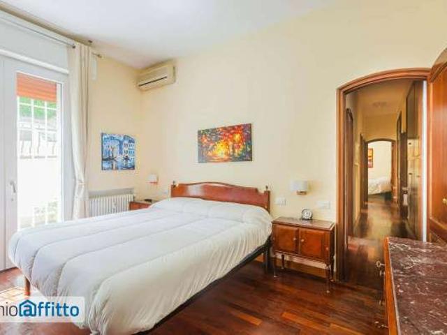 Appartamento arredato con terrazzo Colli