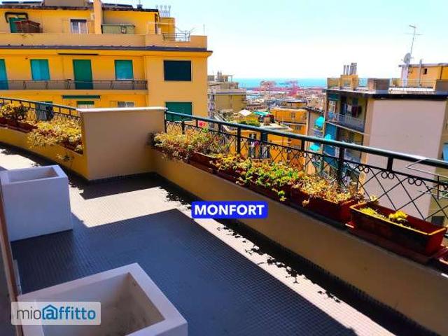 Appartamento arredato con terrazzo Cornigliano