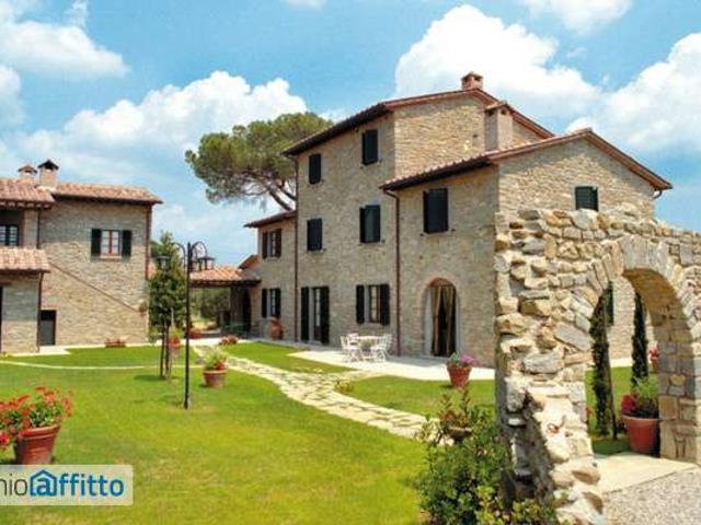 Appartamento arredato con terrazzo Cortona