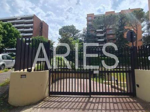 Appartamento arredato con terrazzo Eur, laurentino, checchignola, montagnola, fonte meravigliosa