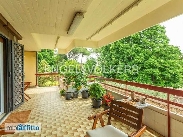 Appartamento arredato con terrazzo Eur, laurentino, checchignola, montagnola, fonte meravigliosa