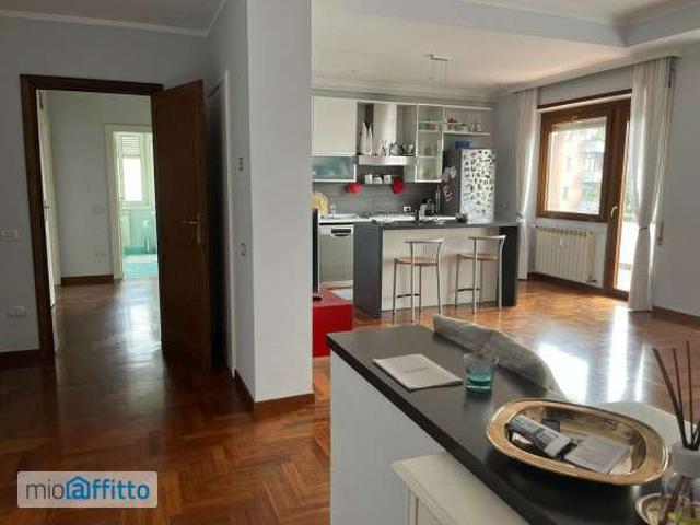 Appartamento arredato con terrazzo Eur, laurentino, checchignola, montagnola, fonte meravigliosa