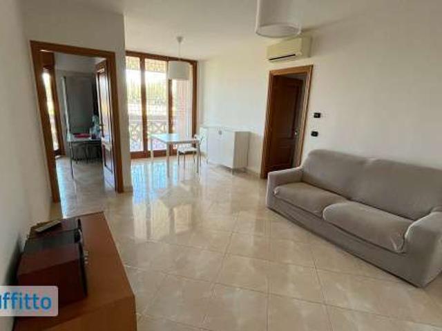Appartamento arredato con terrazzo Eur, laurentino, checchignola, montagnola, fonte meravigliosa