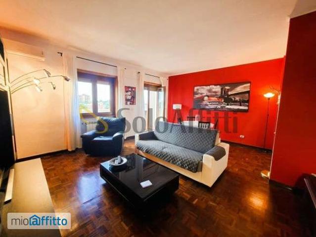 Appartamento arredato con terrazzo Eur, laurentino, checchignola, montagnola, fonte meravigliosa