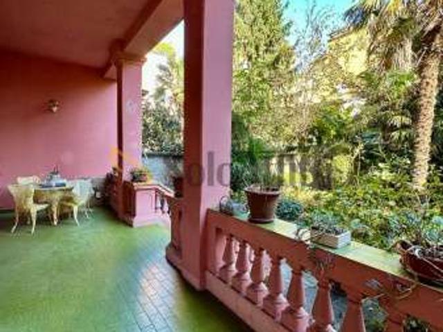 Appartamento arredato con terrazzo Fiera, firenze, sempione, paolo sarpi/arena