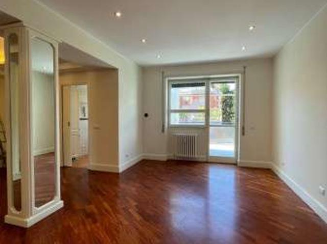 Appartamento arredato con terrazzo Flaminio, fleming, vigna clara, camilluccia