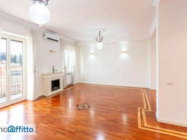 Appartamento arredato con terrazzo Flaminio, fleming, vigna clara, camilluccia