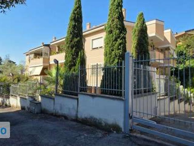 Appartamento arredato con terrazzo Flaminio, fleming, vigna clara, camilluccia