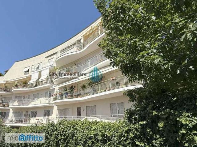 Appartamento arredato con terrazzo Flaminio, fleming, vigna clara, camilluccia