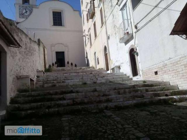 Appartamento arredato con terrazzo Gaeta