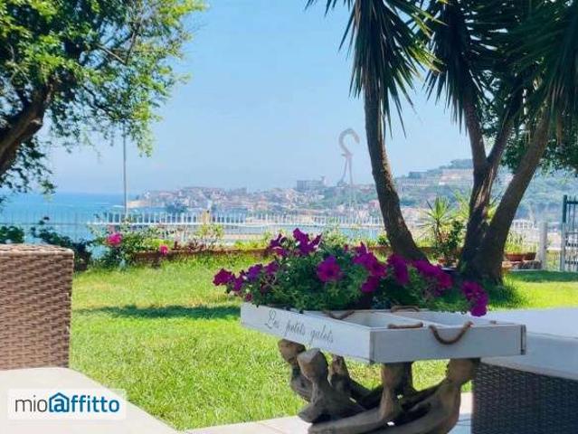 Appartamento arredato con terrazzo Gaeta