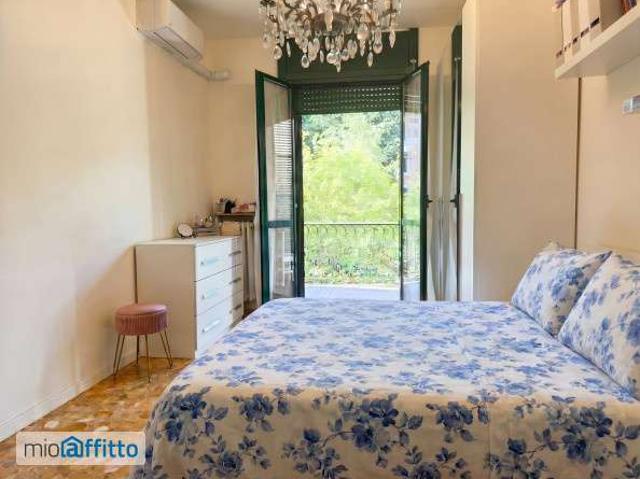 Appartamento arredato con terrazzo Garibaldi, isola, maciachini, monumentale