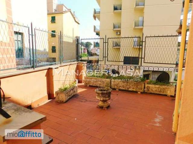 Appartamento arredato con terrazzo Genova