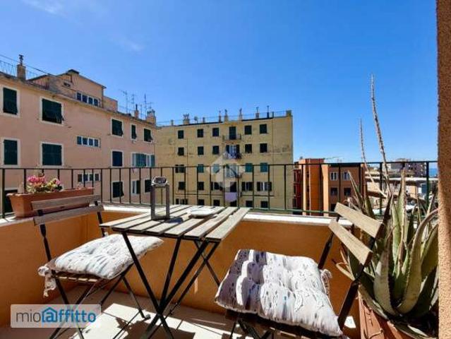 Appartamento arredato con terrazzo Genova