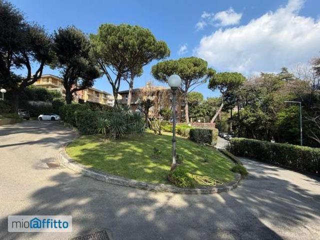 Appartamento arredato con terrazzo Genova