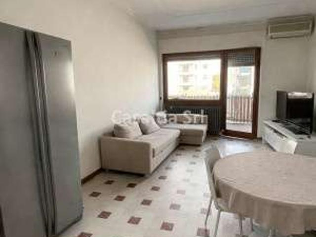 Appartamento arredato con terrazzo Greco, monza, palmanova, bicocca