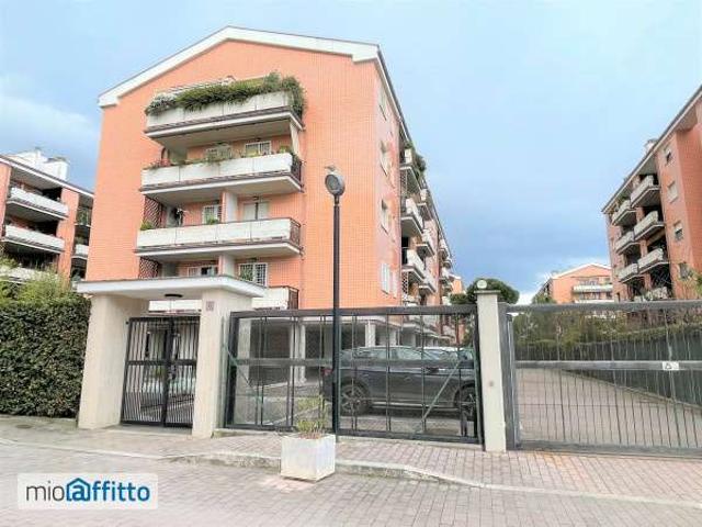 Appartamento arredato con terrazzo Infernetto, axa, casal palocco, madonnetta a roma