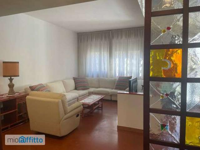 Appartamento arredato con terrazzo Lungomare