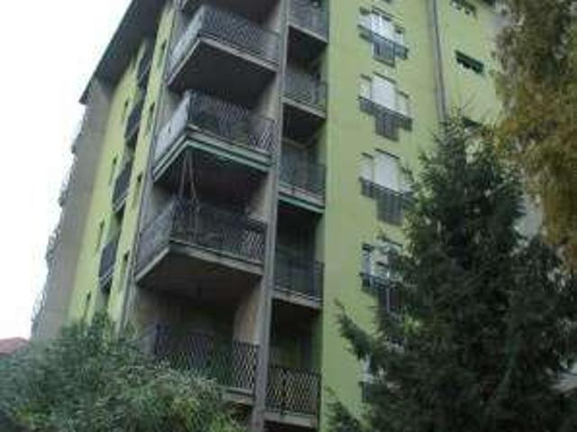 Appartamento arredato con terrazzo Loreto, longuelo, san paolo