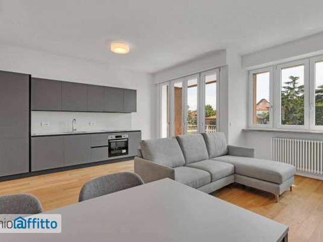 Appartamento arredato con terrazzo P.ta genova, romolo, solari