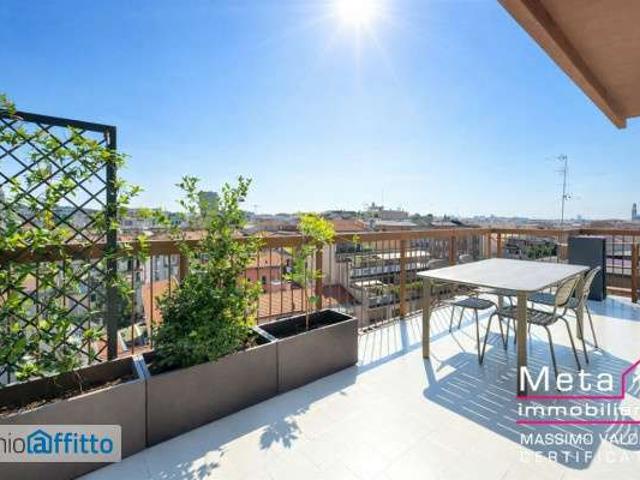 Appartamento arredato con terrazzo P.ta genova, romolo, solari