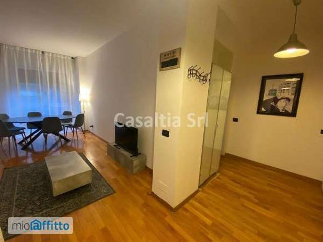 Appartamento arredato con terrazzo P.ta genova, romolo, solari