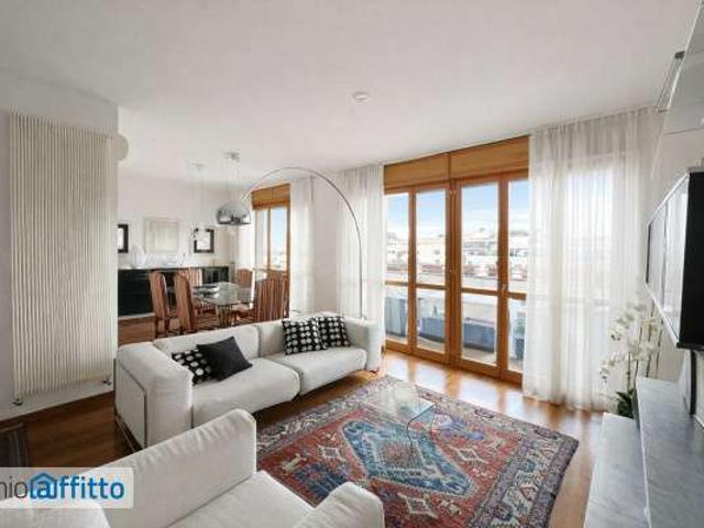 Appartamento arredato con terrazzo P.ta genova, romolo, solari