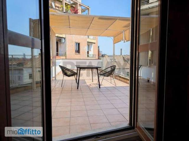 Appartamento arredato con terrazzo P.ta genova, romolo, solari