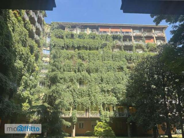 Appartamento arredato con terrazzo P.ta genova, romolo, solari
