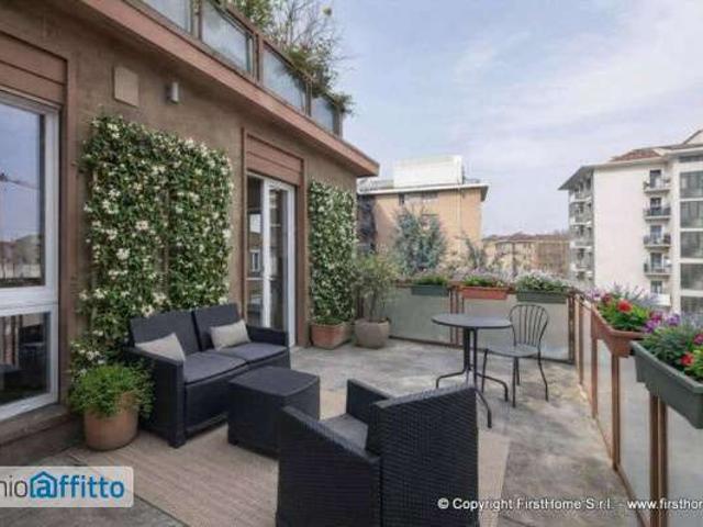 Appartamento arredato con terrazzo P.ta genova, romolo, solari