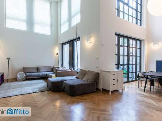 Appartamento arredato con terrazzo P.ta genova, romolo, solari