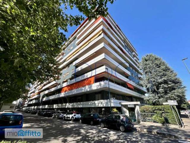 Appartamento arredato con terrazzo Parella
