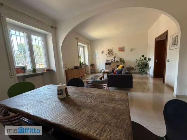 Appartamento arredato con terrazzo Parioli, pinciano
