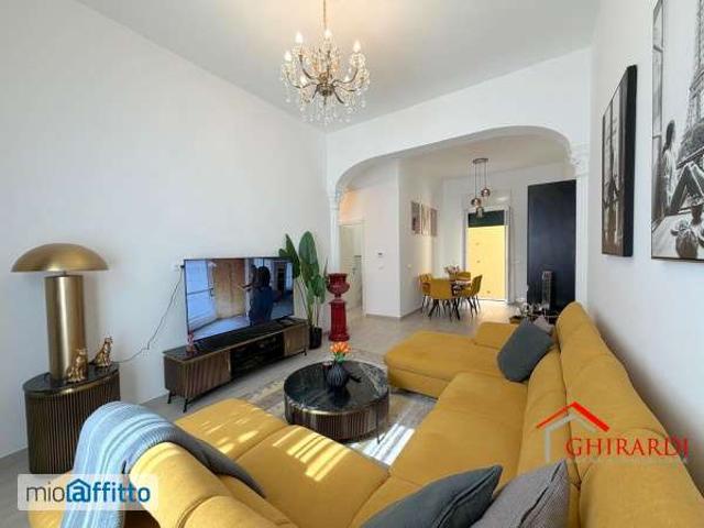 Appartamento arredato con terrazzo Pegli multedo