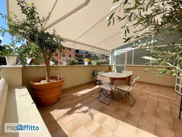 Appartamento arredato con terrazzo Pescara