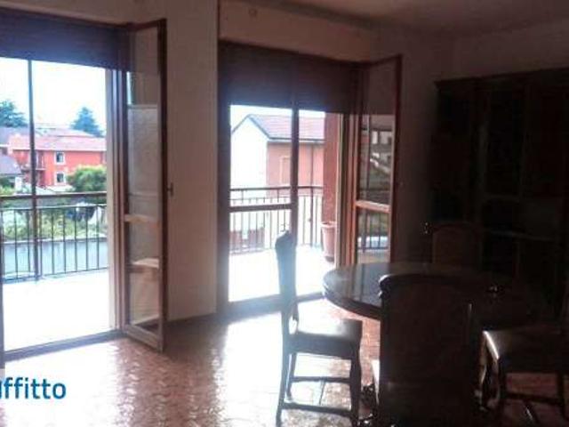 Appartamento arredato con terrazzo Pernate