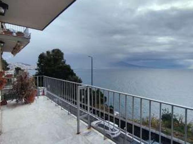 Appartamento arredato con terrazzo Posillipo