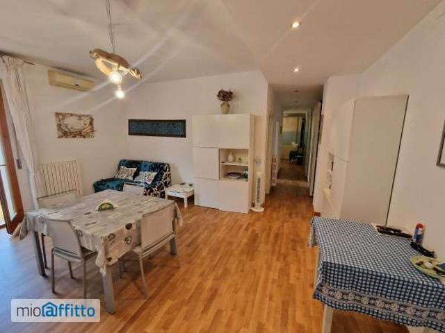 Appartamento arredato con terrazzo Porto d'ascoli