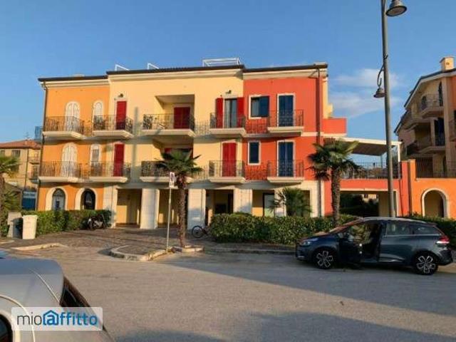 Appartamento arredato con terrazzo Potenza Picena