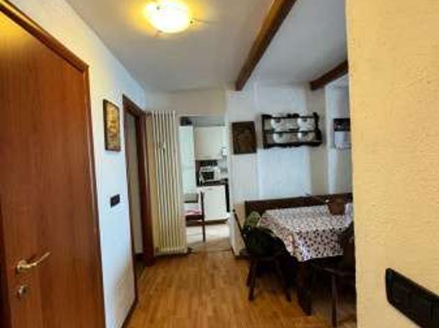 Appartamento arredato con terrazzo Prato nevoso